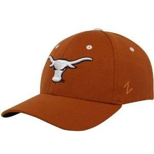  NCAA Zephyr Texas Longhorns Burnt Orange Z Fit Hat Sports 