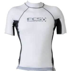  FCS Ultimate Short Sleeve Rash Guard White/Grey Sports 