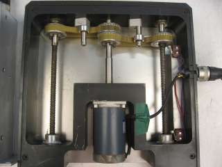 VAT PM5 Adaptive Pressure Controller F64 Servo Stepper  