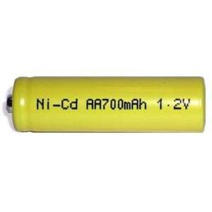  4 x AA 700 mAh NiCd Rechargeable Batteries Electronics