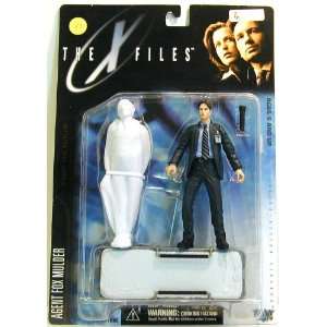  TVM13   The X Files Mulder figurine
