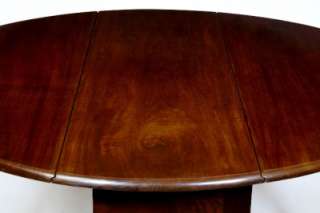18TH CENTURY ANTIQUE MAHOGANY DROPLEAF TABLE CIRCA 1770  