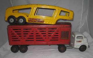 1960s STRUCTO TRUCK WITH CATTLE LIVESTOCK & AUTOHAULER TRAILERS 