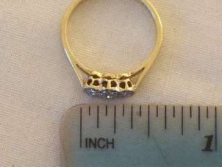 EDWARDIAN 18CT GOLD PLATINUM 3 STONE DIAMOND RING  
