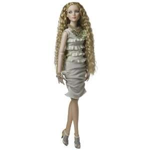  80° Cami & Jon Outfit by Tonner Dolls Toys & Games