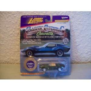   Johnny Lightning Classic Customs Corvette 1962 Roadster Toys & Games