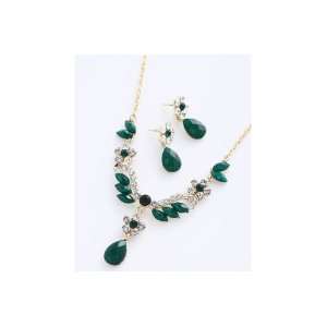  Fashion Necklace Earring Set V Shape with Green Crystal in 