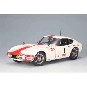 Toyota 2000 GT Coupe 24 HRS Fuji 1967 #1 1/18 Toys 