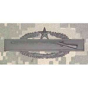  2nd Award Combat Infantry Badge   Metal Insignia   Black 