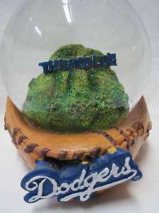 NEW Collectibles LOS ANGELES DODGERS Water Globe  