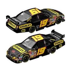   Racing Collectibles Elliott Sadler 09 Stanley Tools #19 Charger, 124