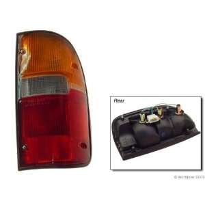  TYC Toyota Tacoma Passenger Side Replacement Tail Light 