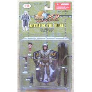   Soldier 21st Century Toys Battle of the Bulge Airborne Cpl Diaz 1/18