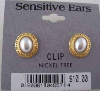 GOLDTONE PEARL CABOCHON CLIP ON EARRINGS FOR SENSITIVE EARS, NEW GIFT 