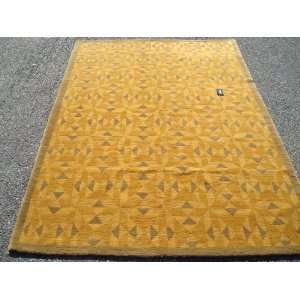   made Tibetan Area Rug   Hand Made in Nepal with 100% New Zealand Wool