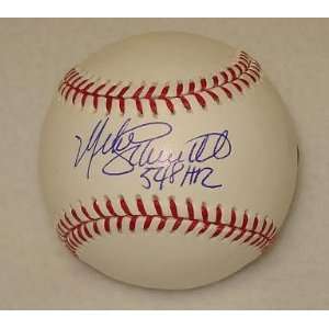  Autographed Mike Schmidt baseball inscribed 548 HR (MLB 