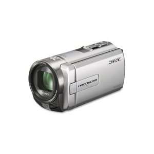  Camcorder 3 Screen 16GB 2 1/8x2 1/4x4 7/8 Silver 