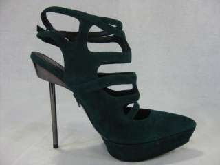 NEW Rock & Republic Ladies Shoes in DARK TEAL   Size 6  