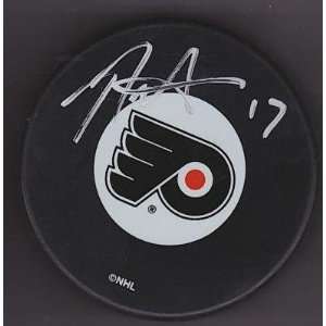  Rod BrindAmour Autographed Puck   Autographed NHL Pucks 