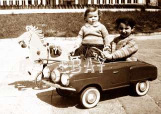 1950S STUDEBAKER CHAMPION COMMANDER PEDAL CAR CHILDREN RIDING HORSE 