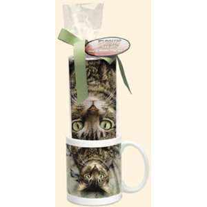  Peculiar Cat Mug and Mouse Pad Gift Set