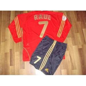  08 09 SPAIN HOME JERSEY RAUL + FREE SHORT (SIZE M) Sports 