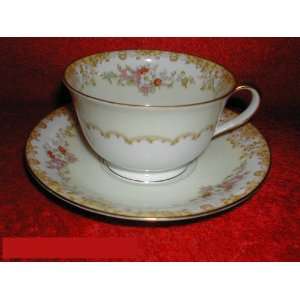 Noritake Picardy #634 Cups & Saucers 