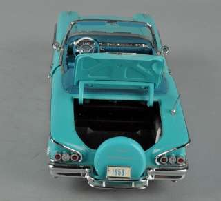 DANBURY MINT 1958 Chevy Impala Convertible 124 Die Cast Model Car w 