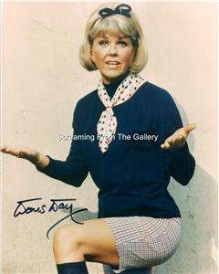 Doris Day Hand Signed 8 x10 Autographed Classic Hollywood  