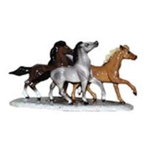  Hagen Renaker  Wild Horses on a Base Toys & Games