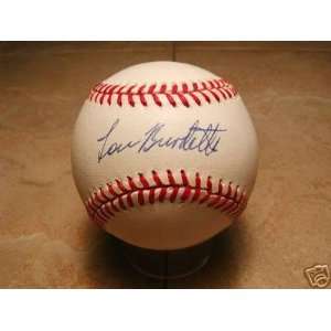  MLB Braves Lew Burdette # 33 Autographed Baseball Sports 