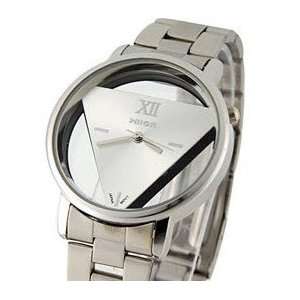   Women Stainless Steel Watches with Triangle Shaped Dail Plate (Silver