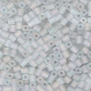  SB4 131FR Transparent Frosted Clear Rainbow Miyuki Square 