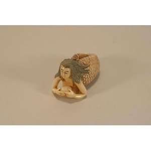  Netsuke Mermaid Toys & Games