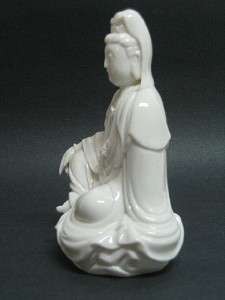 White Asian Ceramic Kwan Yin Figure Statue 6H JAN08 04  
