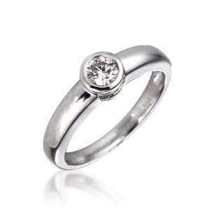  Diamond Solitaire Engagement Ring in 18ct White Gold, Ring Size 5.5