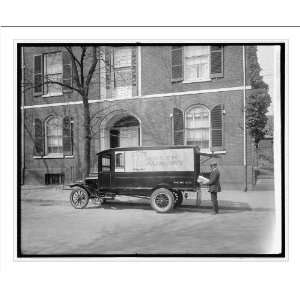  Historic Print (M) Ford Motor Co. Banner Laundry truck 