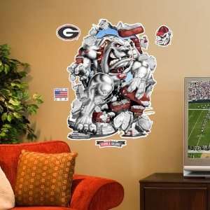  Georgia Bulldogs Wallcrasher Wall Decal   Mascot 3 
