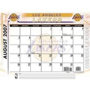 Los Angeles Lakers 2007   2008 22x17 Academic Desk Calendar  