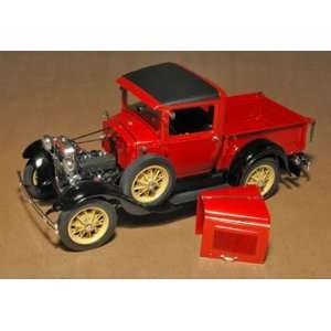   Minicraft 1/16 Vintage Model A Ford Pickup Car Model Kit Toys & Games