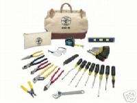 NEW KLEIN TOOLS 80028 28 PIECE ELECTRICIANS TOOL SET  