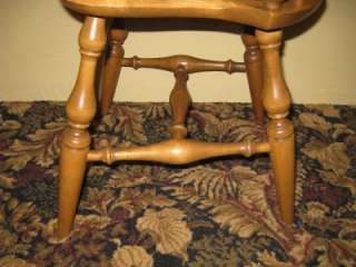   Comb Back Chair 6040 Heirloom solid Maple w. Nutmeg 211 Finish  