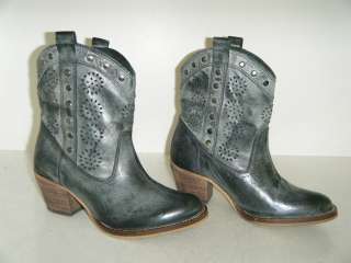 DINGO Ankle Cowboy Women Boots Size 6 M US Used  