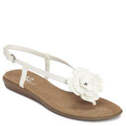   a2Womens Chloverleaf White Flower Gladiator Sandals  