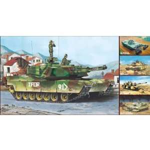  Trumpeter 1/35 M1A1/A2 Abrams Tank (5 in1 Kit) Toys 