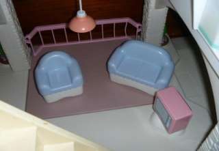Grandmas Blue Roof Little Tikes Dollhouse+ 32 Accessories Including 
