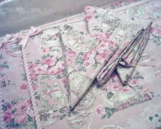 Shabby Victorian~Rose Garden Four Placemats w/4 Matching Napkins~ONE 