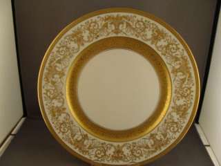 HUTSCHENREUTHER ROYAL BAVARIAN PLATE HEAVY GOLD FLORAL URNS SWAGS