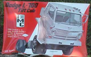 IMC 1/25TH Dodge L 700 Tilt Cab Unused FREE 6 PAGE BOOK  