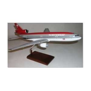  Aeroclassics American Overseas DC 4 Model Airplane Toys & Games